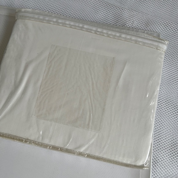 H&H Signature Premium Sheet Twin Fitted 400 ct Egyptian Cotton Sateen Solid NEW - Picture 3 of 3